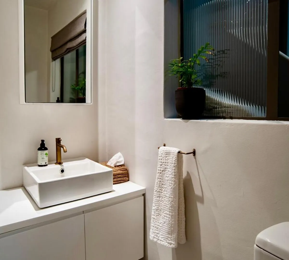 Bantry Bay - Stylish Studio In Front-Row Location ケープタウン 0*,