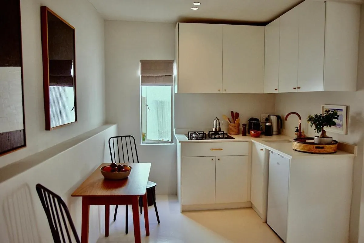 アパート Bantry Bay - Stylish Studio In Front-Row Location ケープタウン